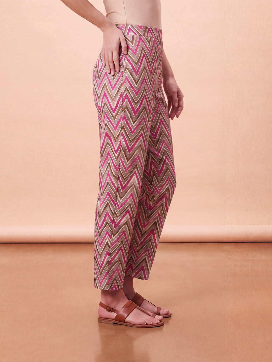 Multicolor Chevron Printed Trouser