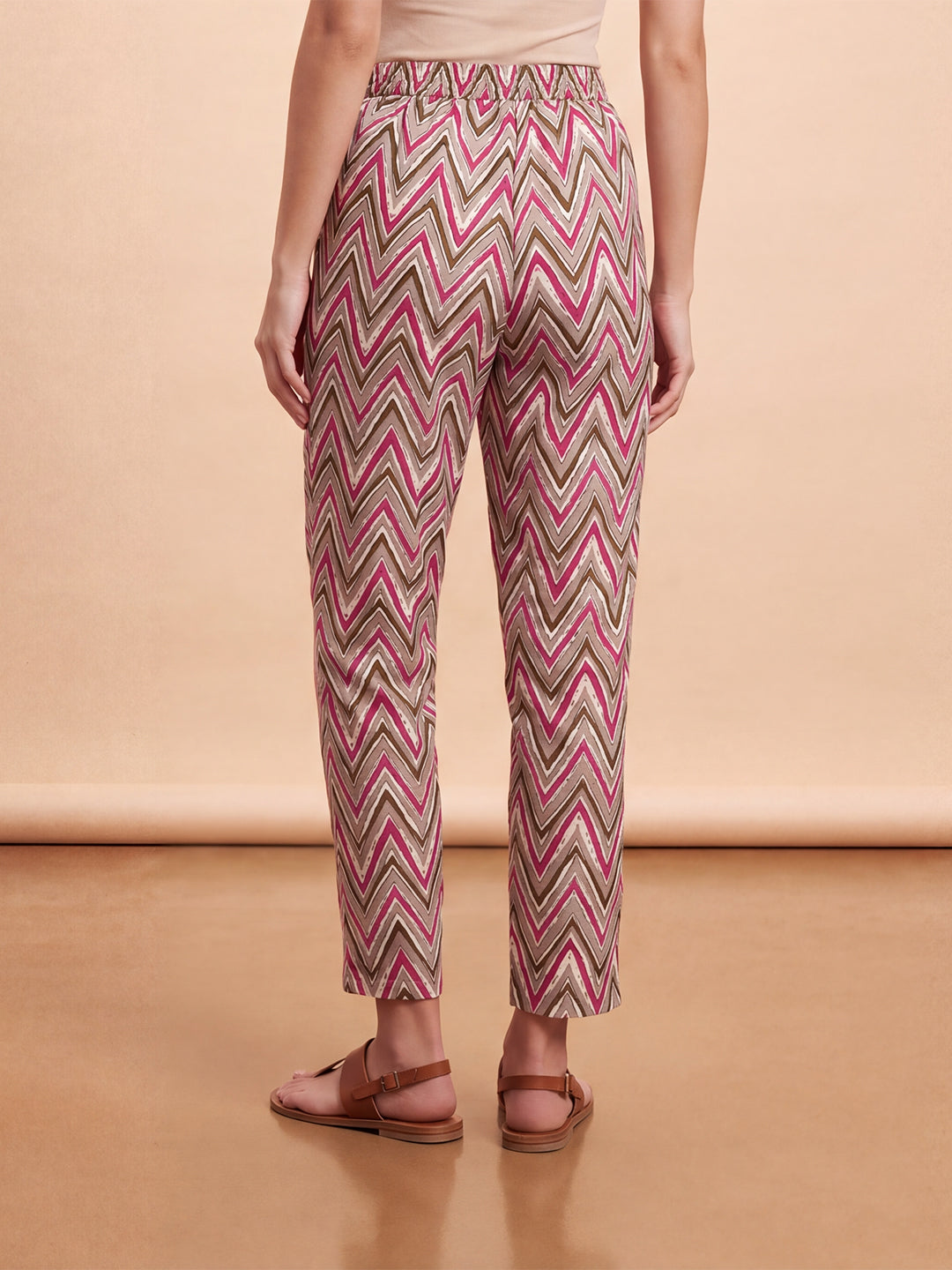Multicolor Chevron Printed Trouser