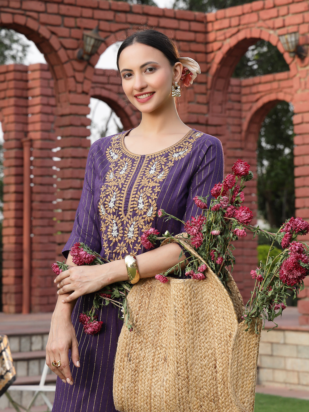 Wine Solid & Embroidered Rayon Straight Chicken Kurta