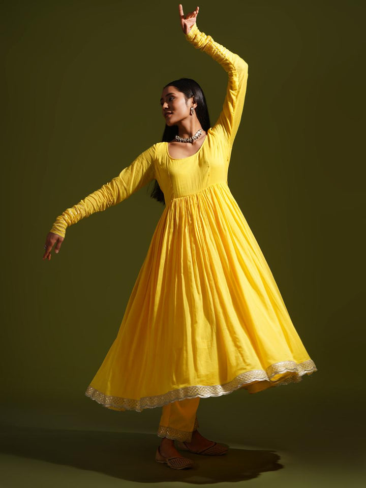 zeresouq-yellow-gathered-anarkali-suit-set