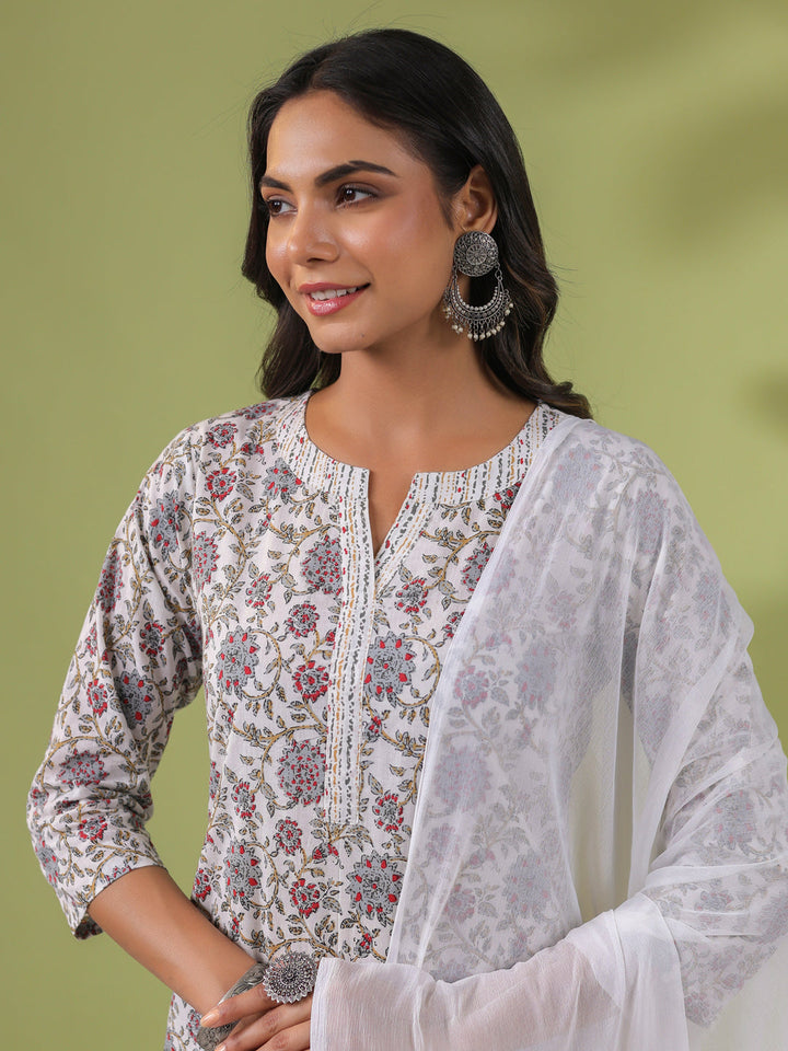 White-Cambric-Floral-Regular-3-Piece-Kurta-Set