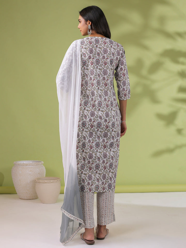 White-Cambric-Floral-Regular-3-Piece-Kurta-Set