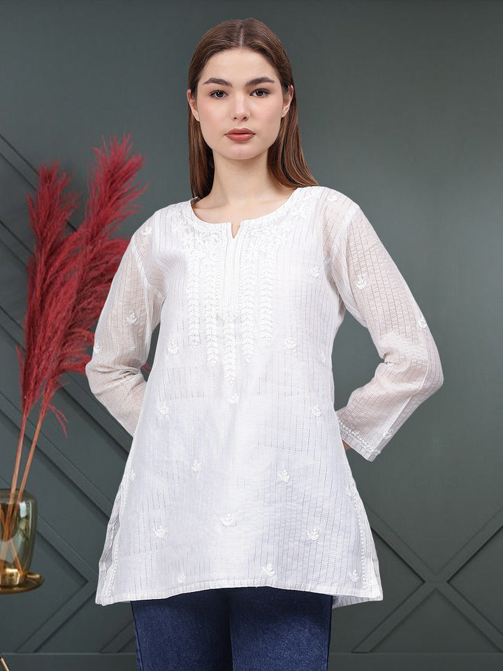 White-Chanderi-Embroidered-Chikankari-Tunic-With-Slip