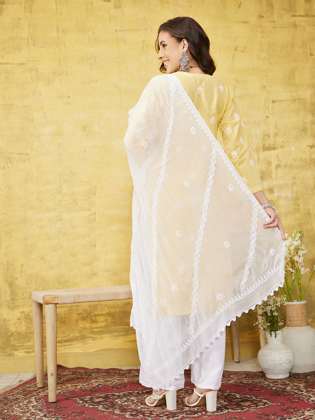 White-Chiffon-Embroidered-Chikankari-Dupatta