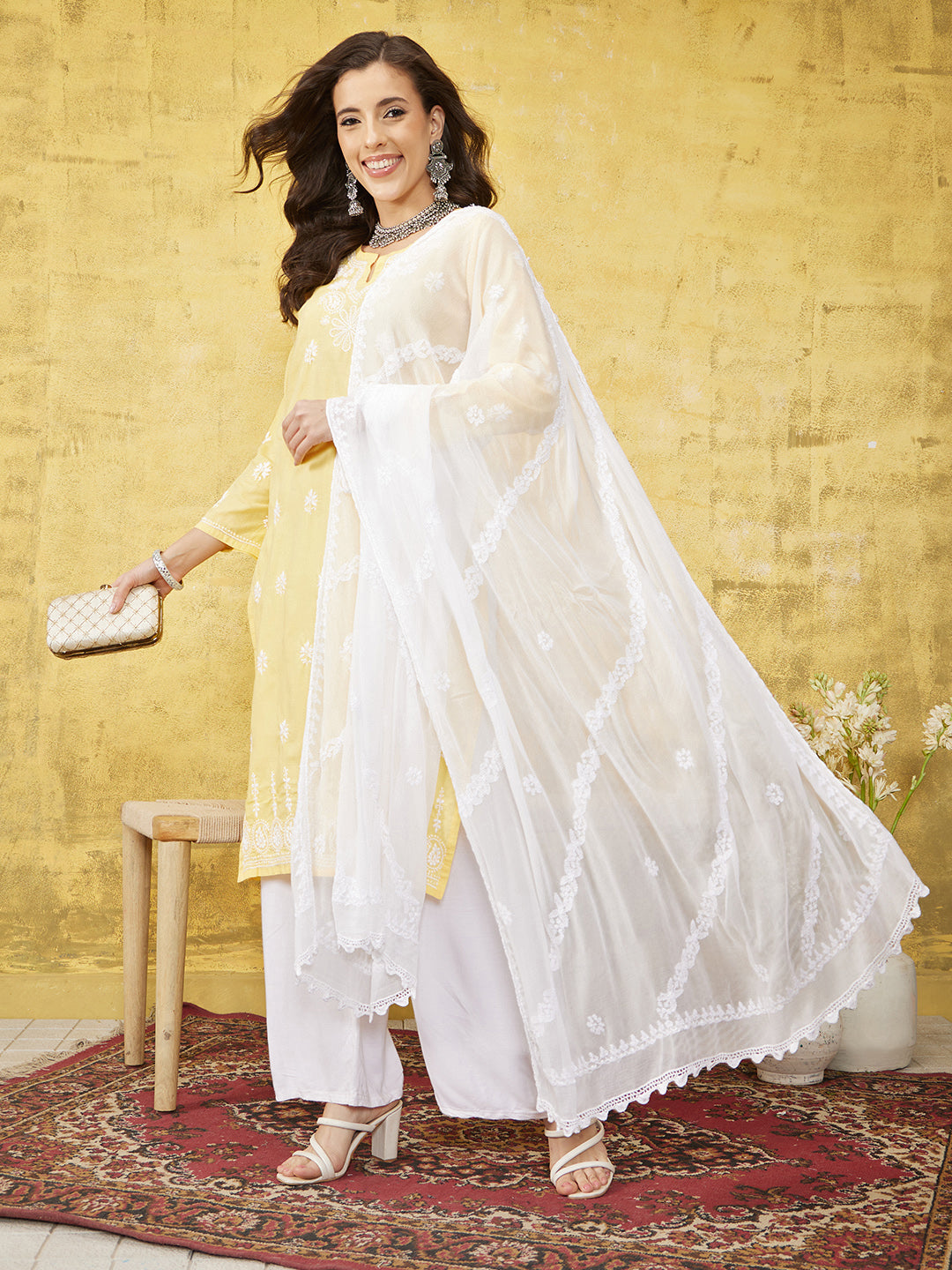 White-Chiffon-Embroidered-Chikankari-Dupatta