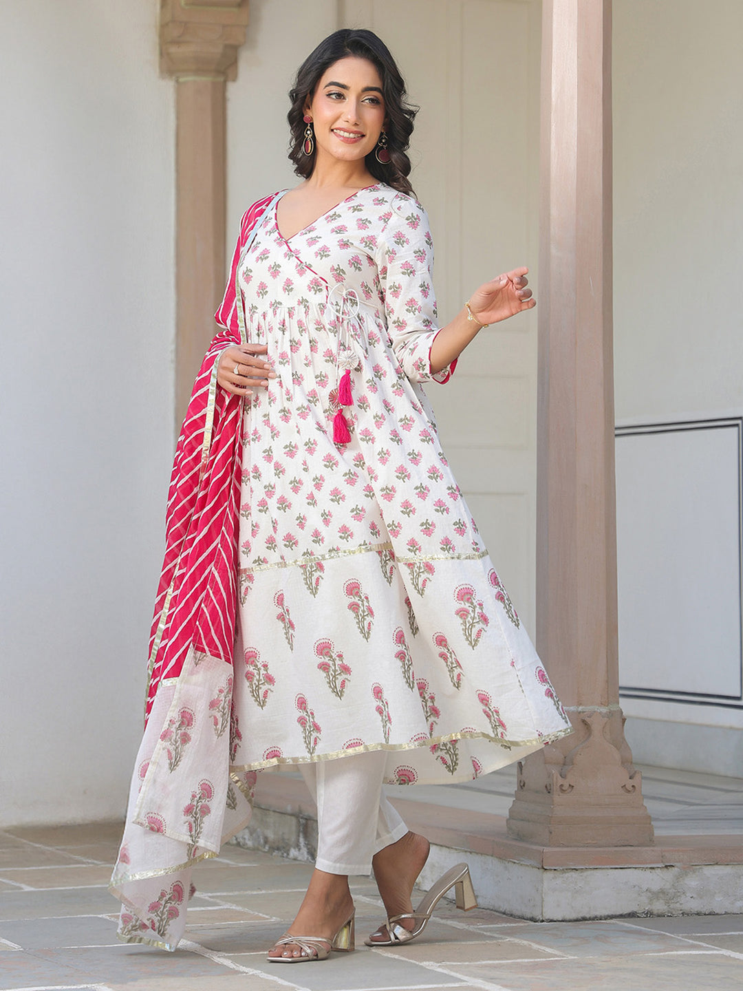 White-Cotton--Floral-Printed-3-Piece-Kurta-Set