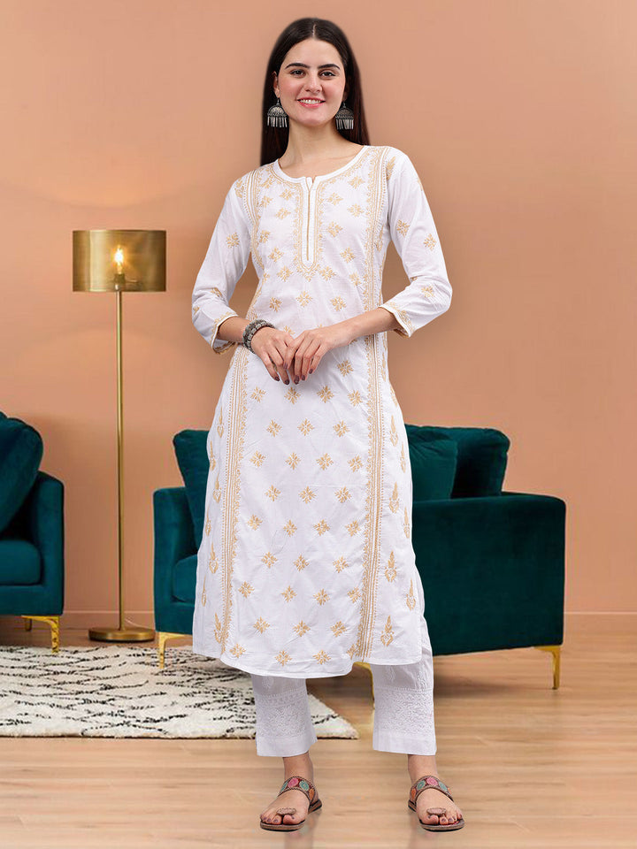 White-Cotton-Embroidered-Chikankari-Kurti