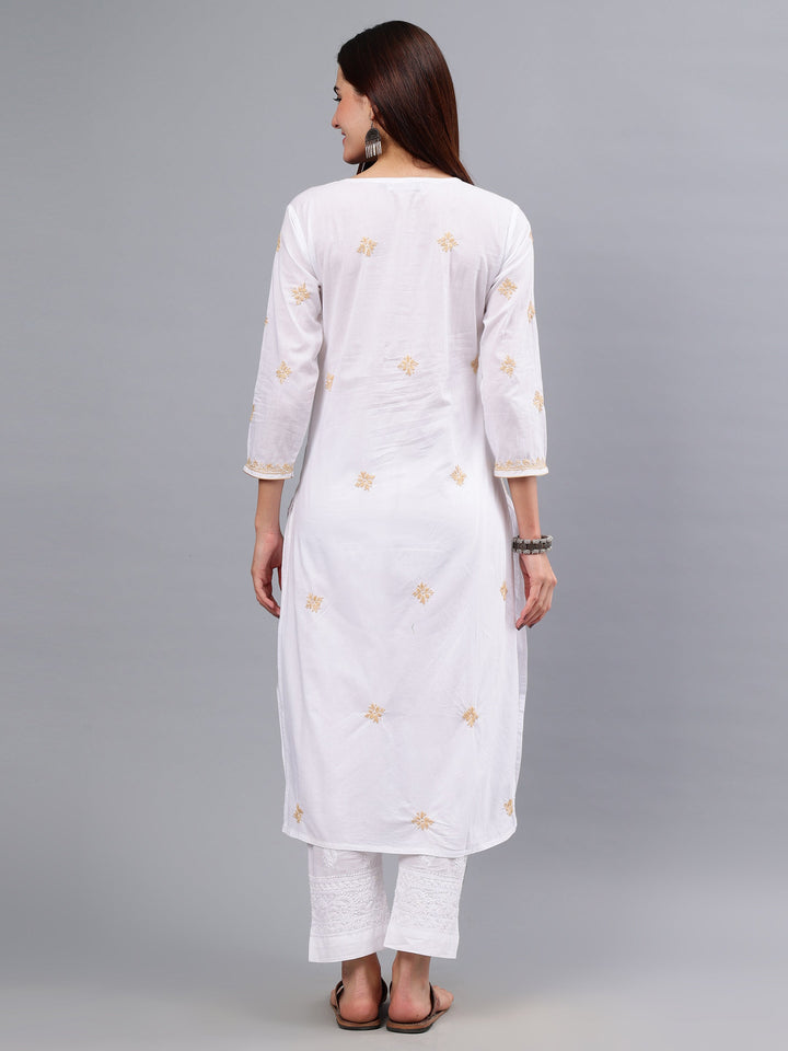 White-Cotton-Embroidered-Chikankari-Kurti