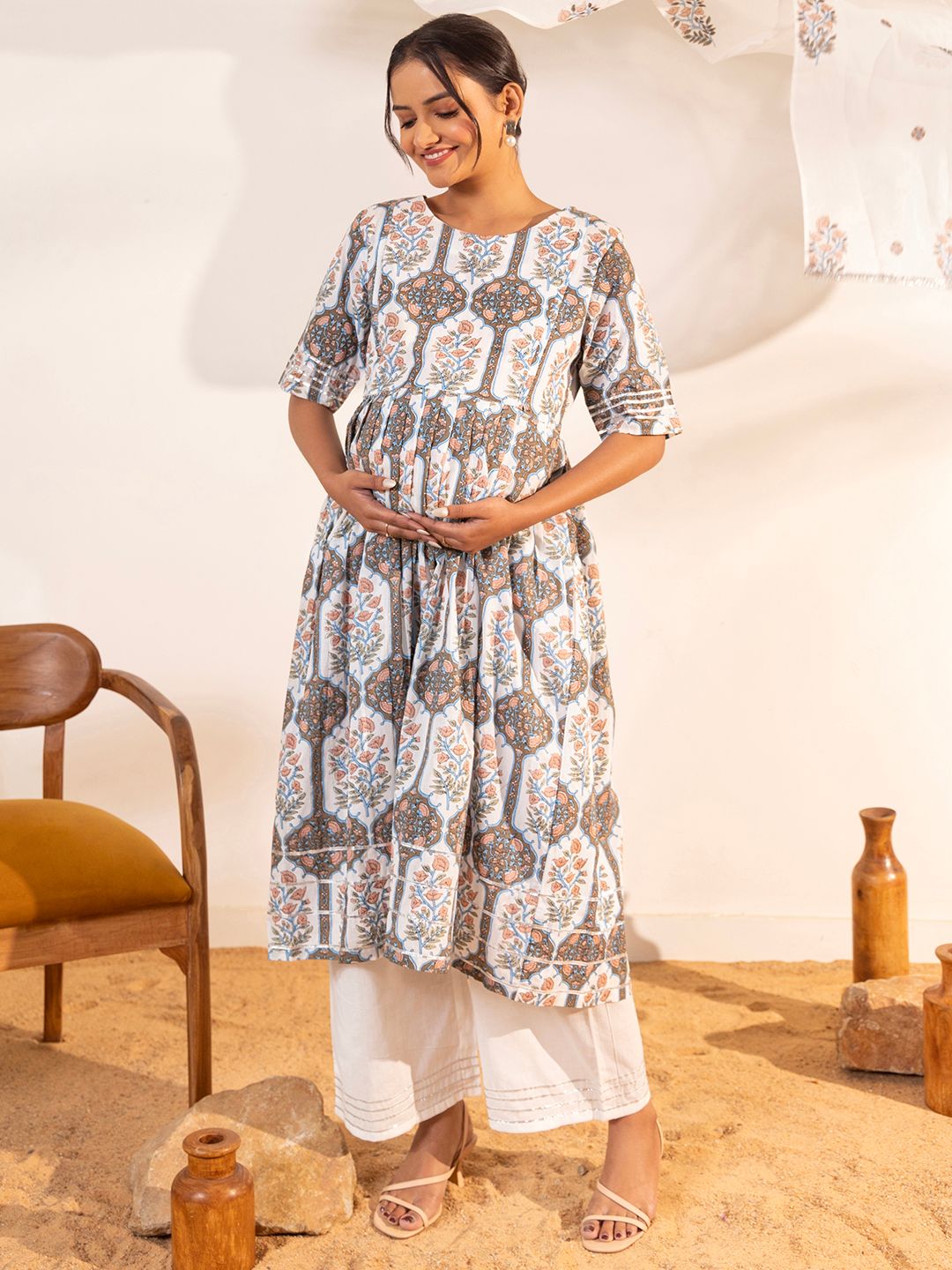 White-Cotton-Floral-Printed-Flared-3-Piece-Kurta-Set