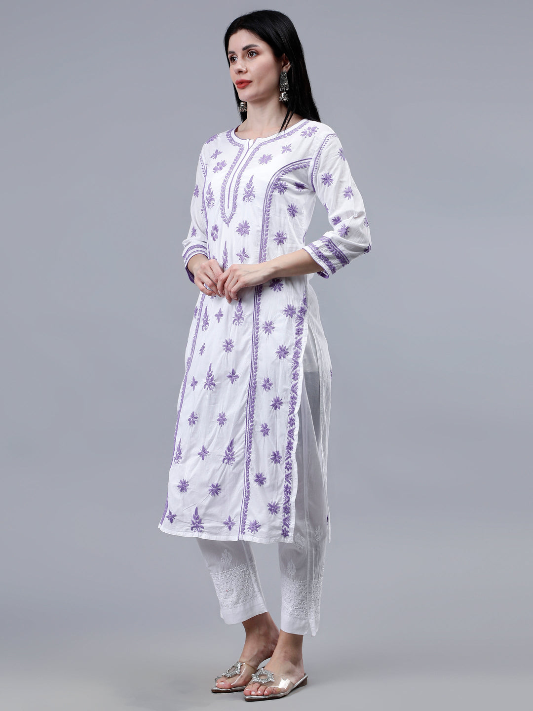 White-Cotton-Hand-Embroidery-Chikankari-Kurti