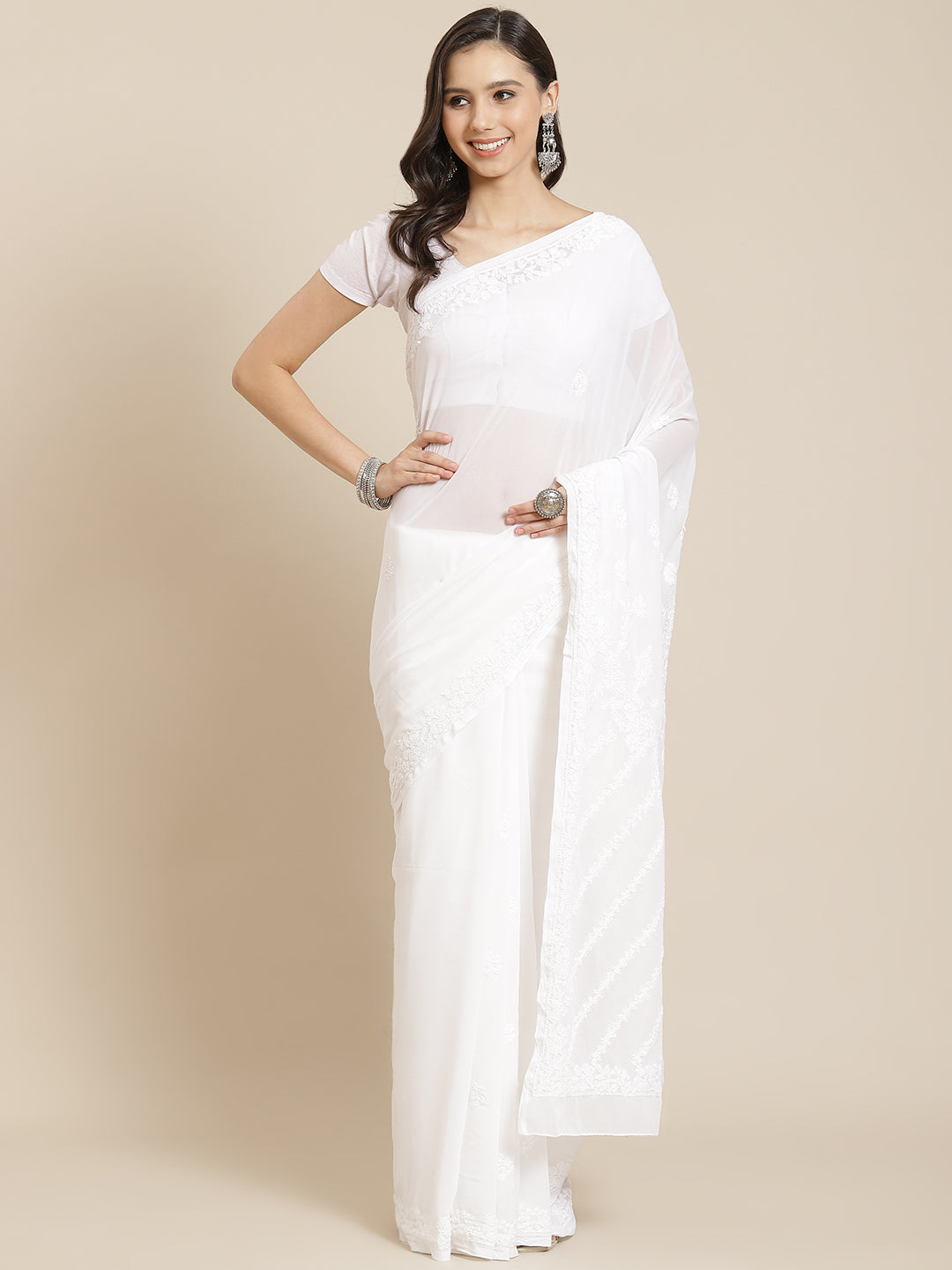 White-Georgette-Hand-Embroidered-Chikankari-Saree