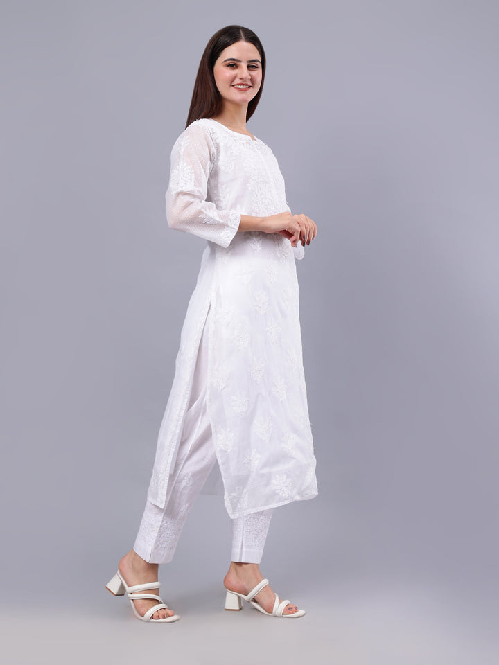 White-Kota-Embroidered-Chikankari-Kurti-With-Slip