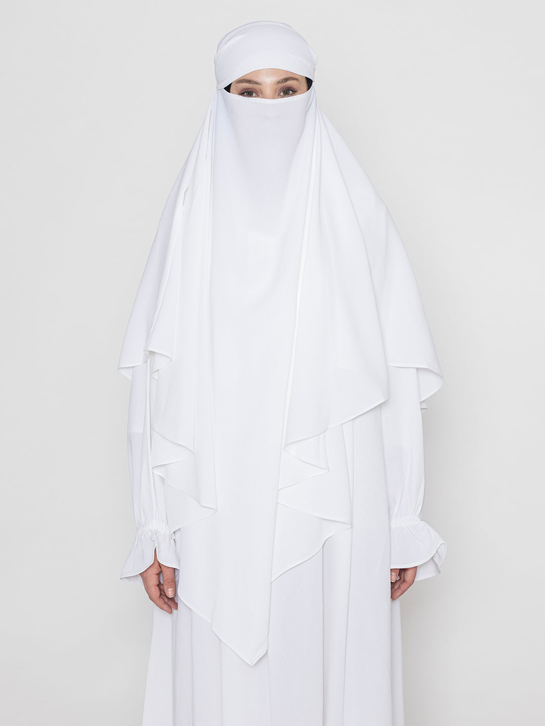 White-Polyester-Front-Pleated-Crickeled-Abaya