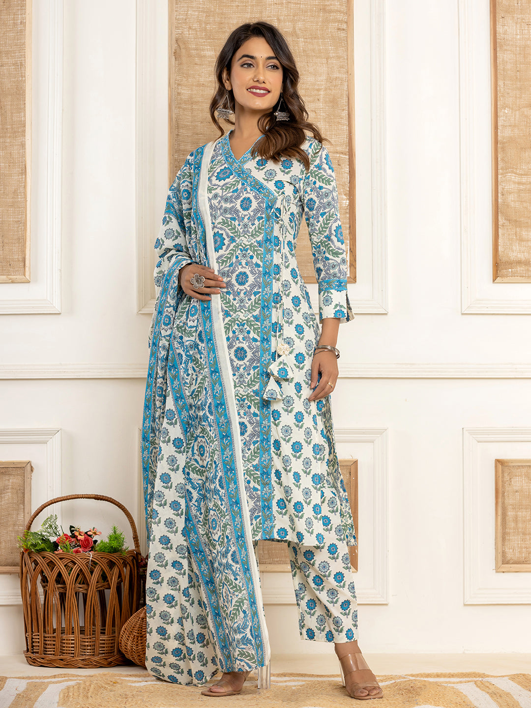 Turquoise-Blue-&-White-Cotton-Printed-3-Piece-Kurta-Set