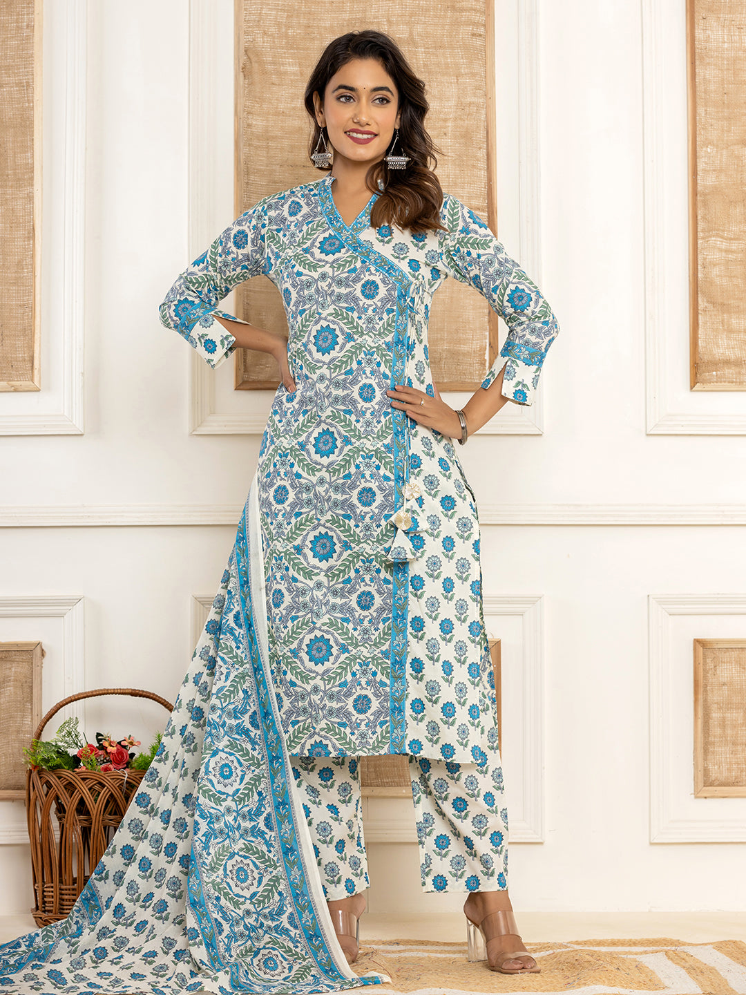 Turquoise-Blue-&-White-Cotton-Printed-3-Piece-Kurta-Set