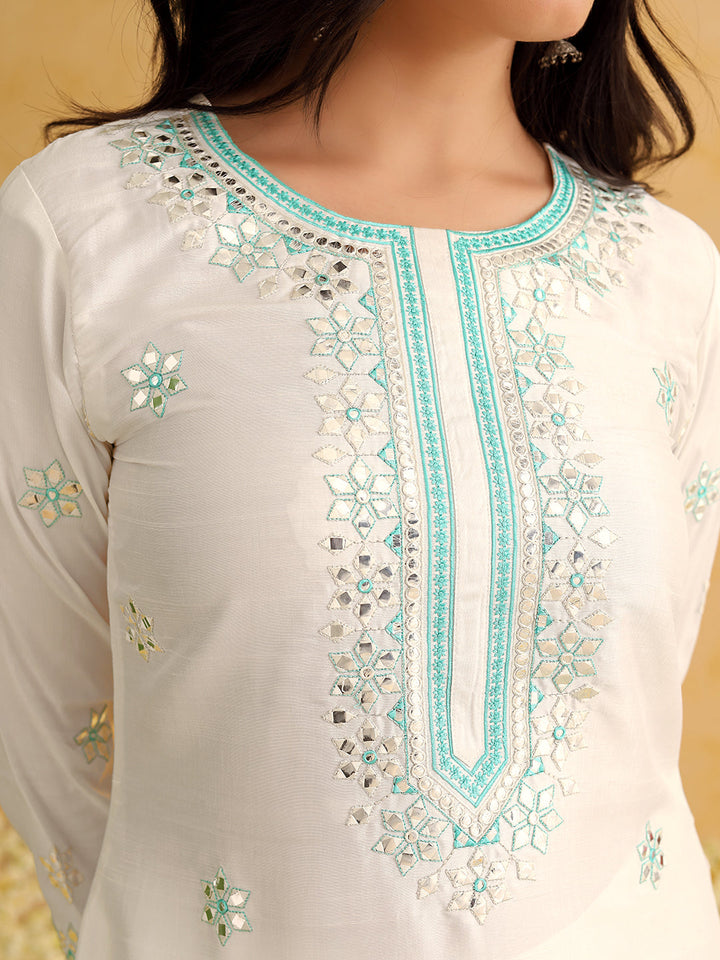 White-Silk-Blend-Solid-Embroidery-Straight-3-Piece-Kurta-Set