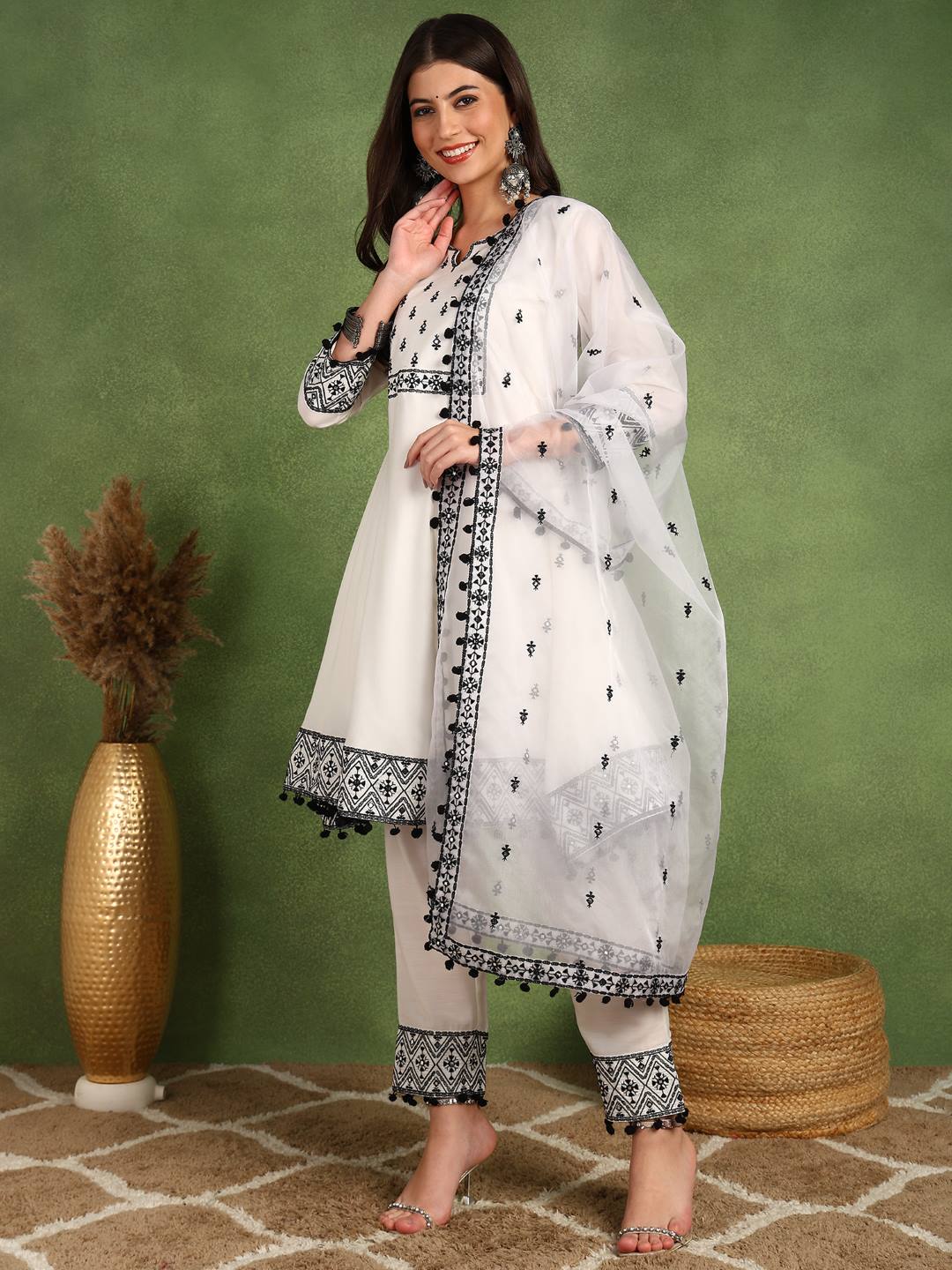 White-Silk-Blend-Thread-Work-A-Line-3-Piece-Kurta-Set