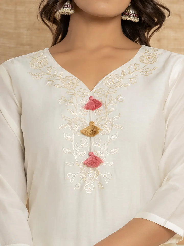 White-Silk-Blend-Thread-Work-Straight-3-Piece-Kurta-Set