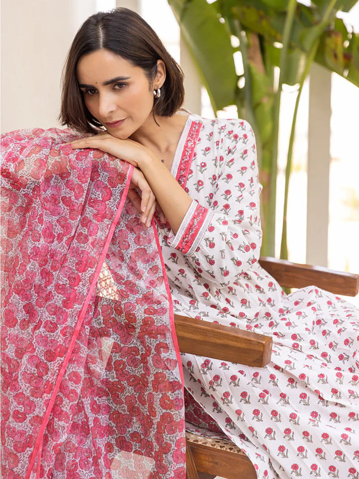 ZERESOUQ-White-&-Pink-Viscose-Rayon-Printed-3-Piece-Kurta-Sets