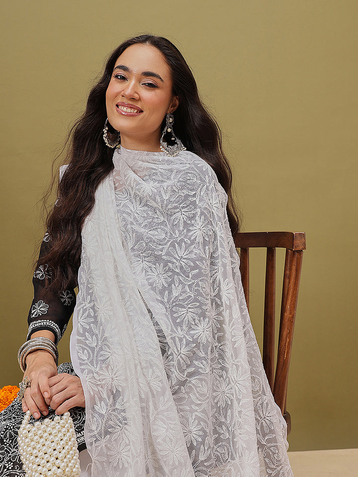 White-Kota-Tapchi-Chikankari-Dupatta-ONLY