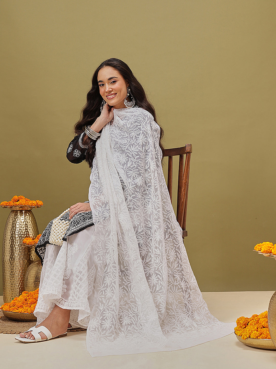 White-Kota-Tapchi-Chikankari-Dupatta-ONLY