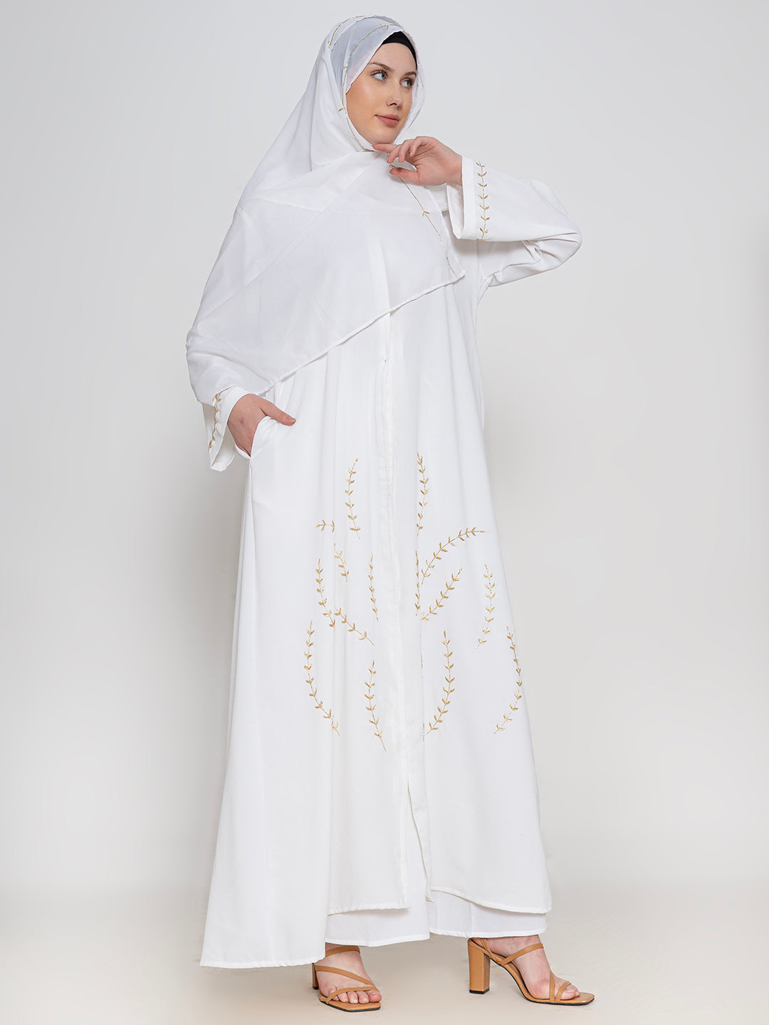 White-100%-Polyester-Embroidered-Abaya-With-Scarf