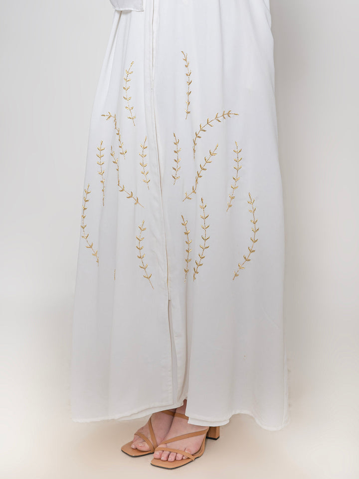 White-100%-Polyester-Embroidered-Abaya-With-Scarf