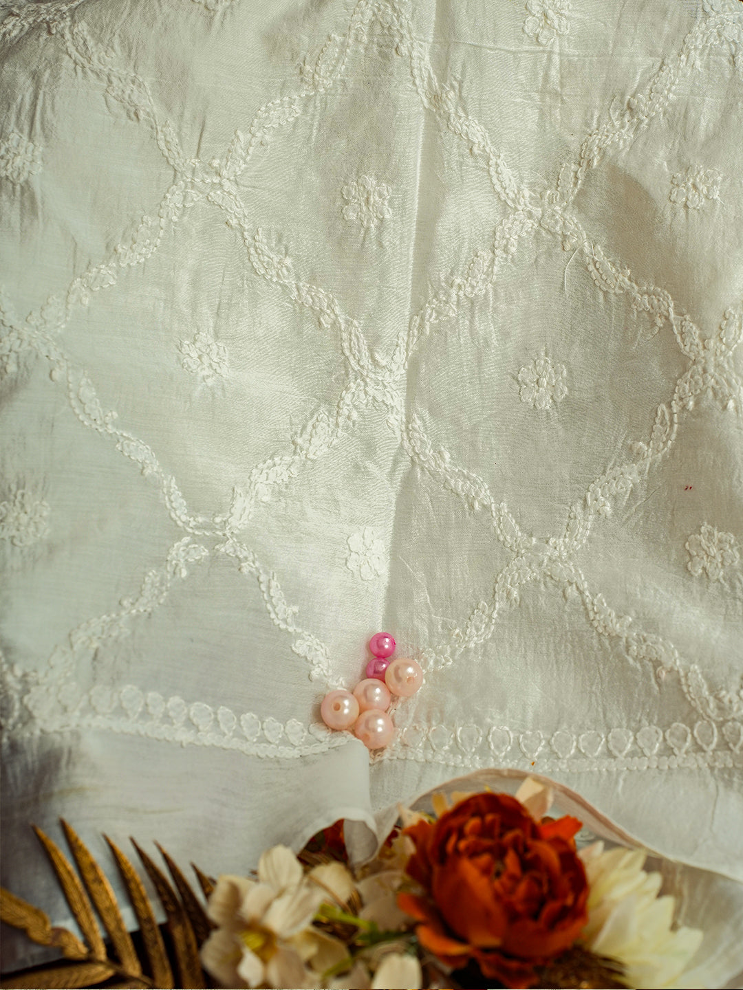 White-Chanderi-Hand-Embroidered-Lucknowi-Stole