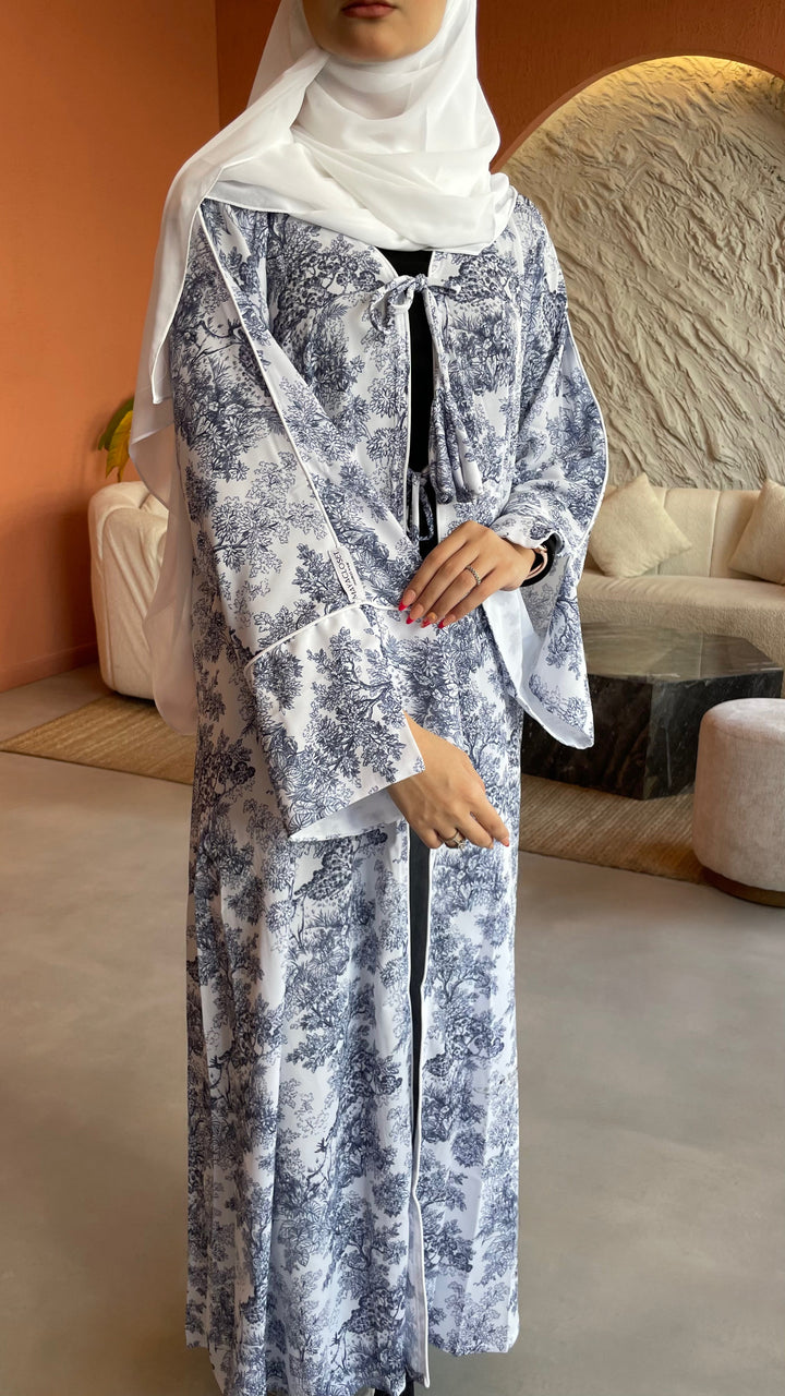 White-&-Black-Georgette-Ethnic-Kimono-&-Sheila-Set