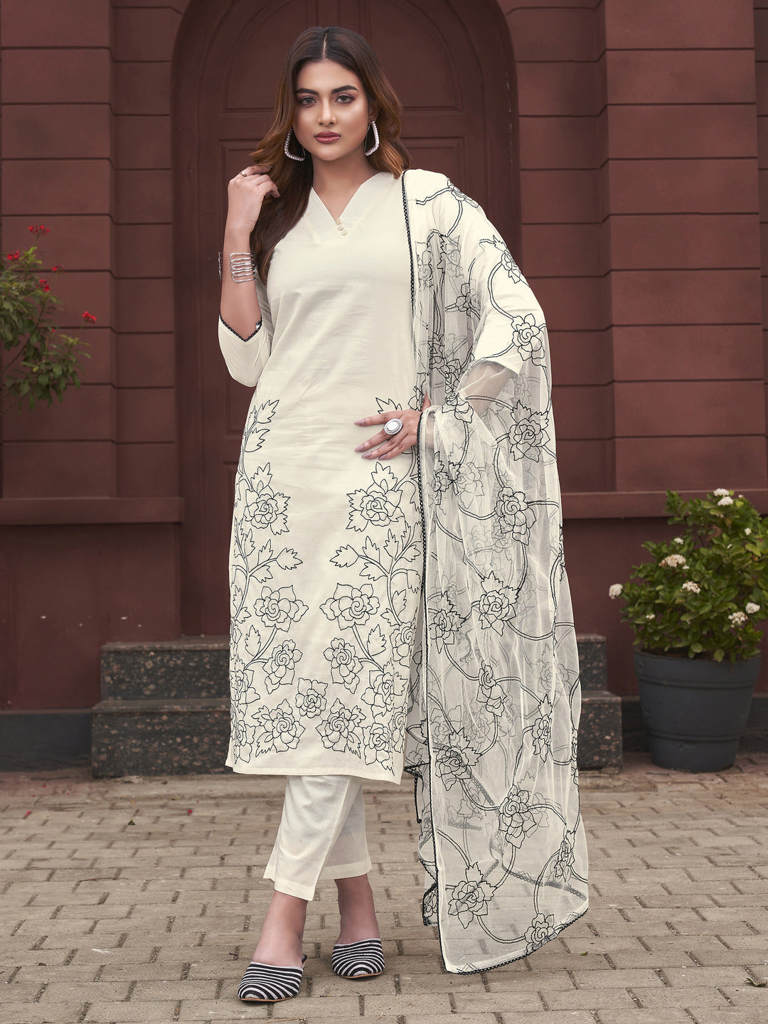 White-Pure-Cotton-Embroidered-V-Neck-Kurta-Set
