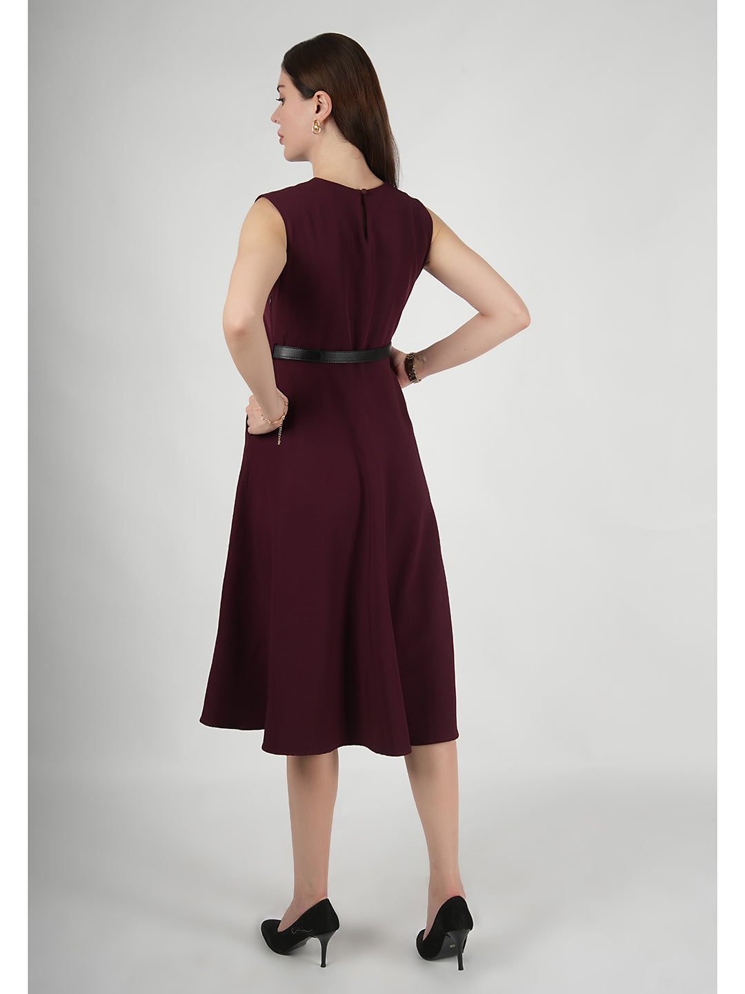 Wine-Blended-Fabric-Warmth-Fit-&-Flare-Dress-With-Belt