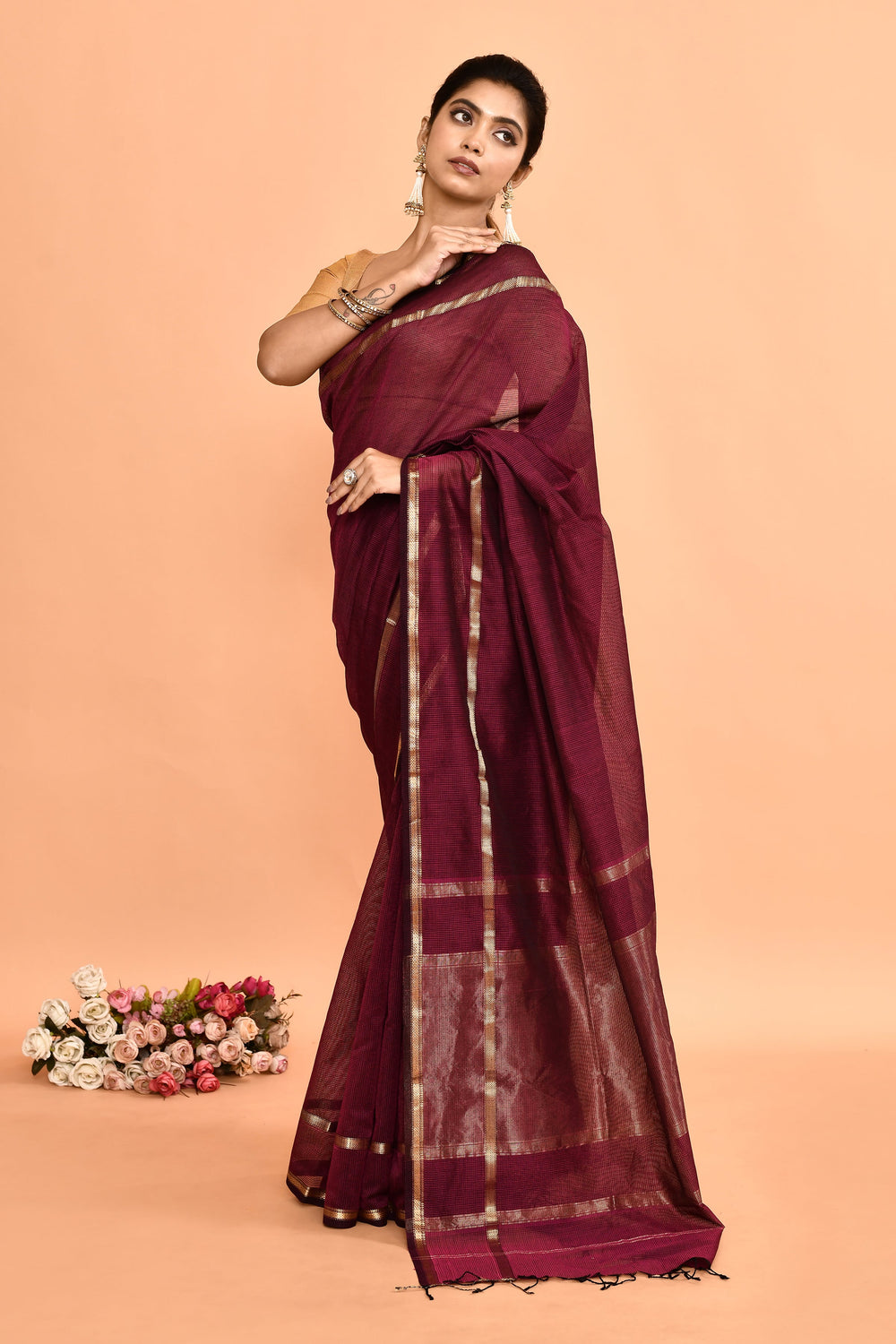 Wine-Maheshwari-Double-Border-Check-Saree