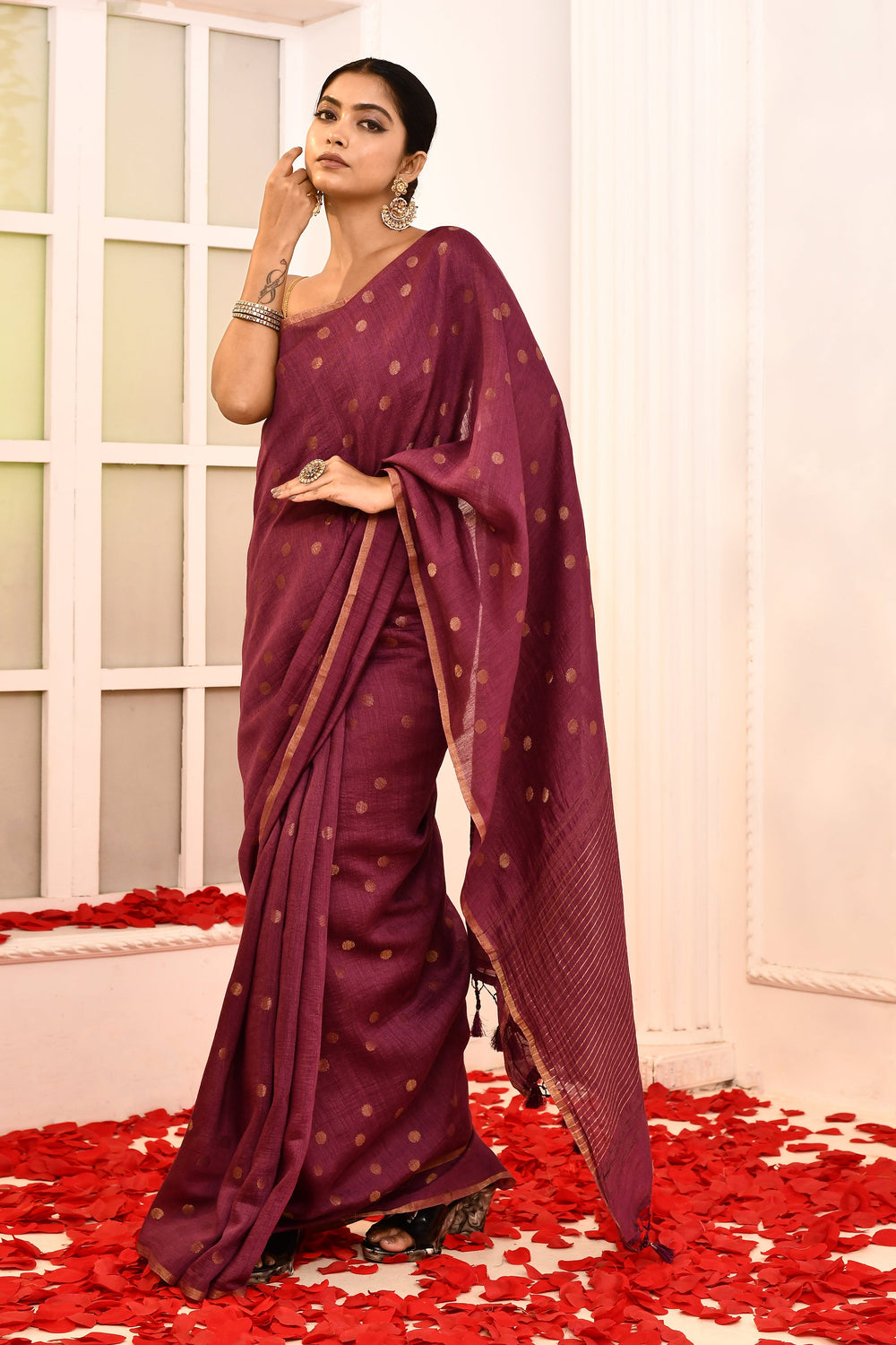 Wine-Pure-Munga-Silk-Handloom-Saree-With-Printed-Blouse