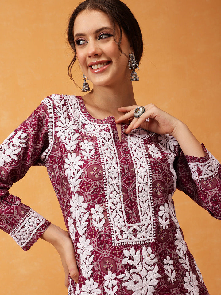 Wine-&-White-Chanderi-Silk-Embroidered-Chikankari-Kurta