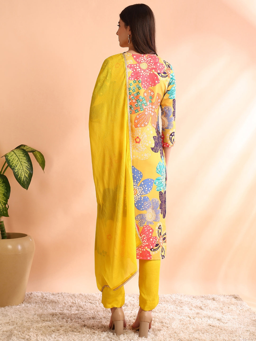 Yellow-Cotton-Blend-Floral-Print-3-Piece-Kurta-Set