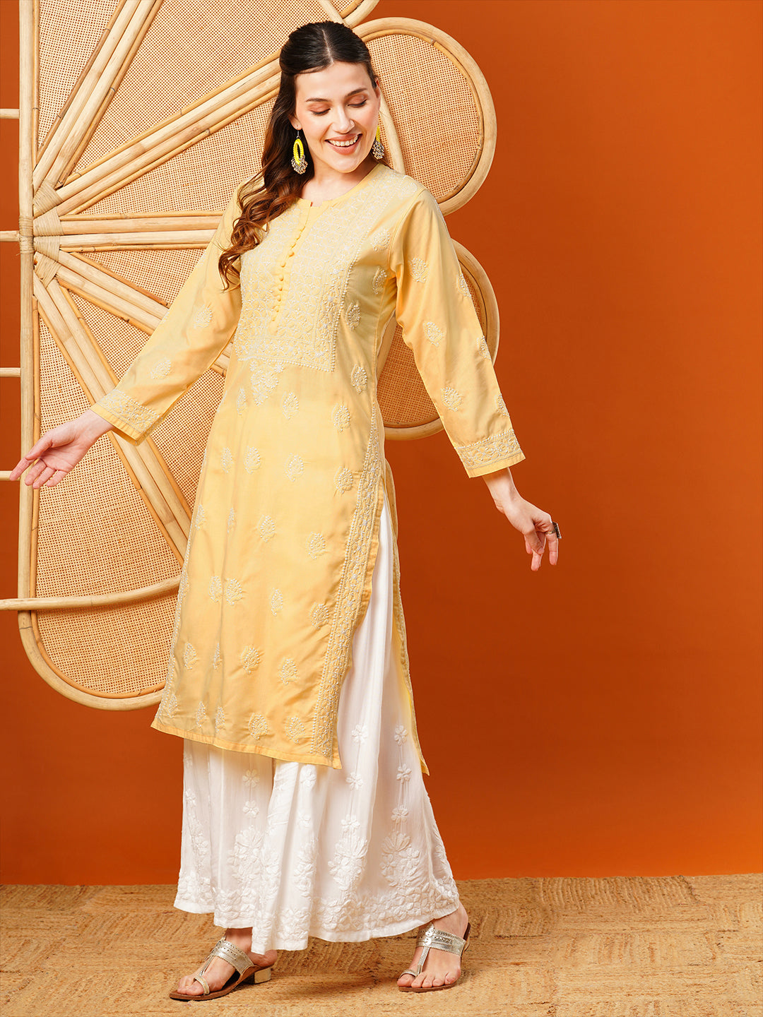 Yellow-Cotton-Embroidered-Chikankari-Kurta