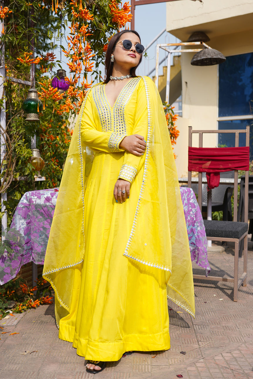 Yellow-Embroidery-Musline-Silk-Gotta-Patti-Anarakali-Set