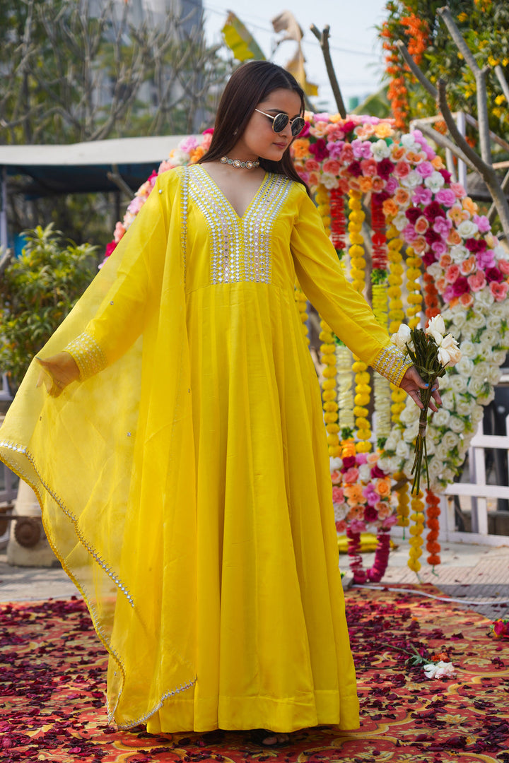 Yellow-Embroidery-Musline-Silk-Gotta-Patti-Anarakali-Set
