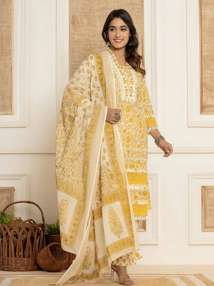 Yellow-Cotton-Floral-Print-Tassel-Work-3-Piece-Kurta-Set