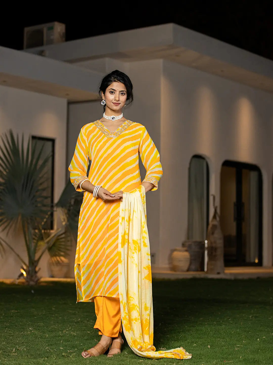 Yellow-Poly-Georgette-Leheriya-Print-3-Piece-Kurta-Set