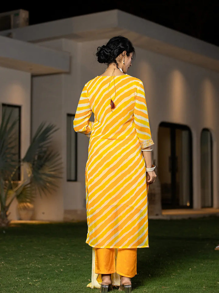 Yellow-Poly-Georgette-Leheriya-Print-3-Piece-Kurta-Set