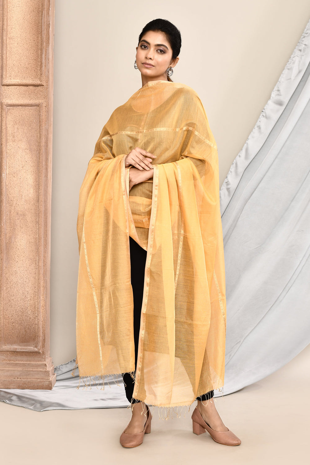 ZERESOUQ-Yellow-Maheshwari-Solid-Dupatta