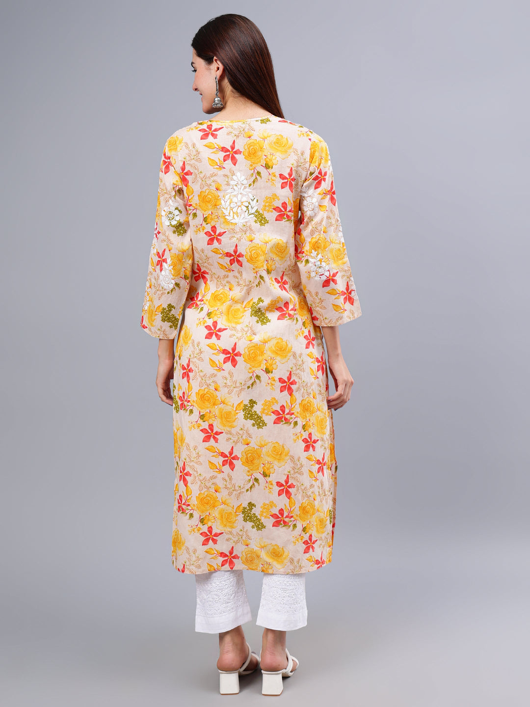 Yellow-Mulmul-Embroidered-Chikankari-Kurta