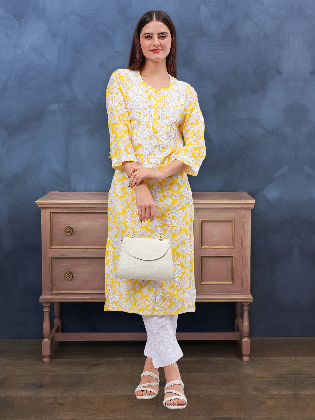 Yellow-Mulmul-Embroidered-Chikankari-Kurti