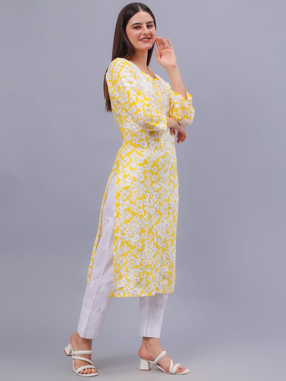 Yellow-Mulmul-Embroidered-Chikankari-Kurti