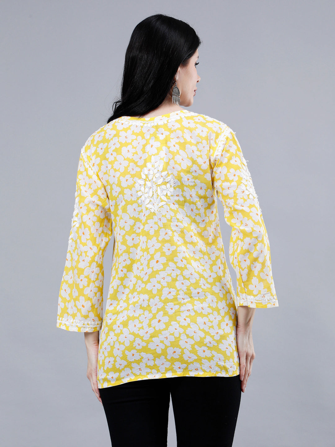 Yellow-Mulmul-Embroidered-Chikankari-Short-Tunic