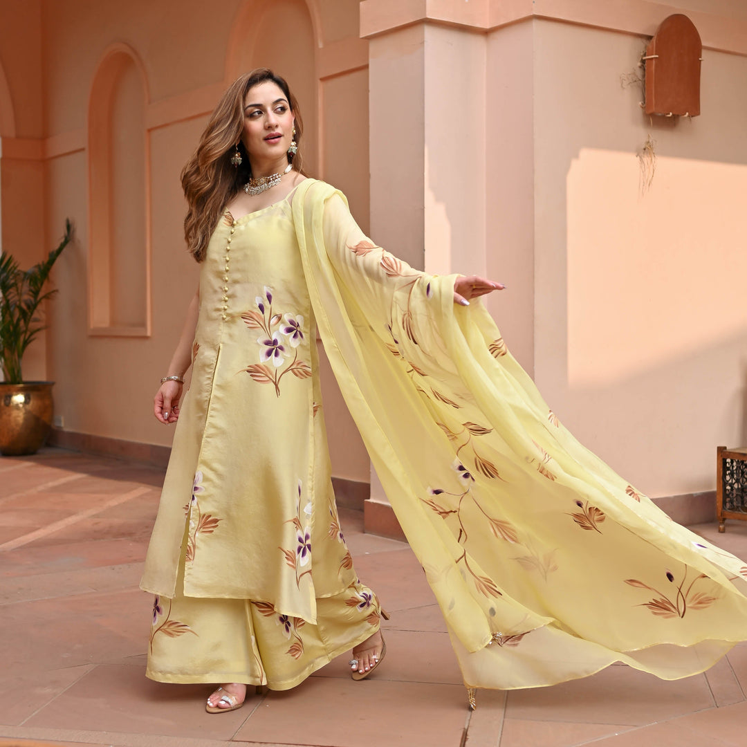 Yellow-Muslin-Floral-Printed-Straight-3-Piece-Kurta-Set