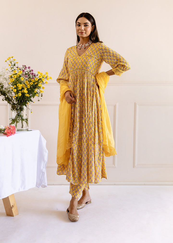 Yellow-Muslin-Silk-Waist-Detailed-Anarkali-Set