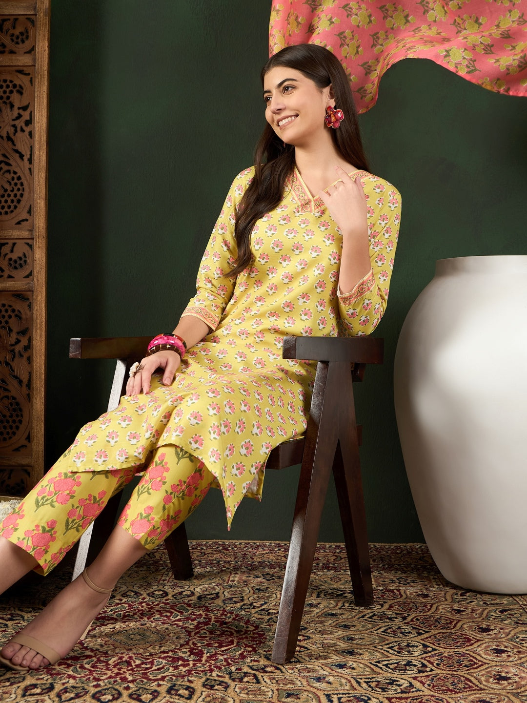 Yellow-Rayon-Blend-Floral-Printed-3-Piece-Kurta-Set