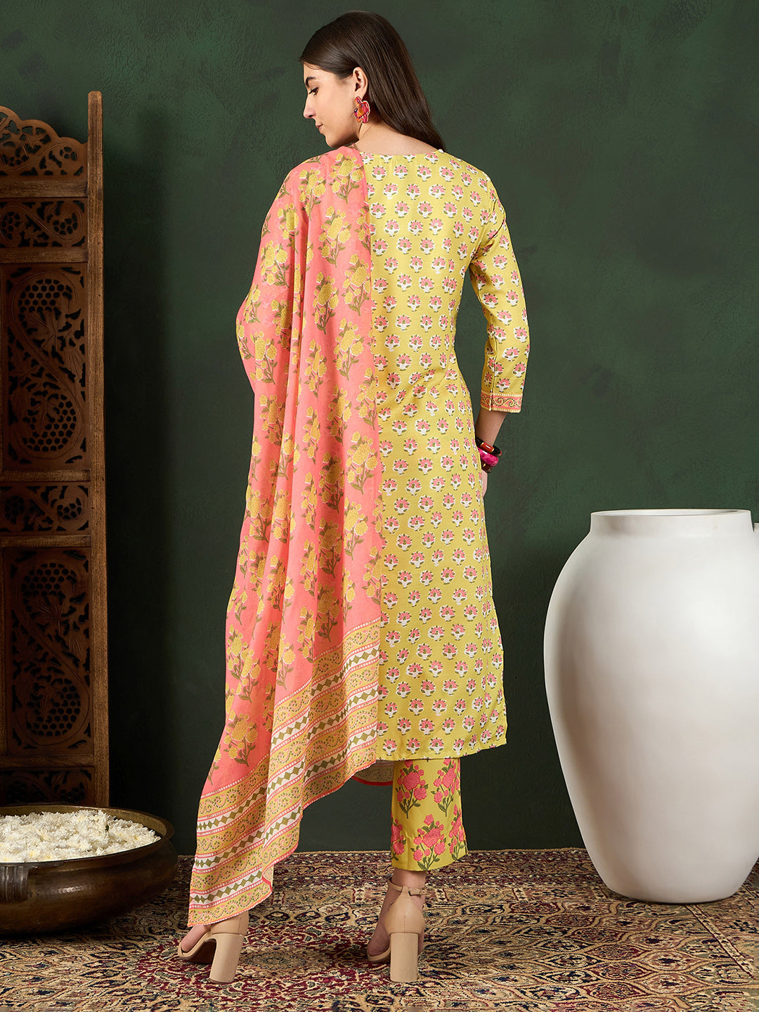 ZERESOUQ-Yellow-Rayon-Blend-Floral-Printed-3-Piece-Kurta-Set